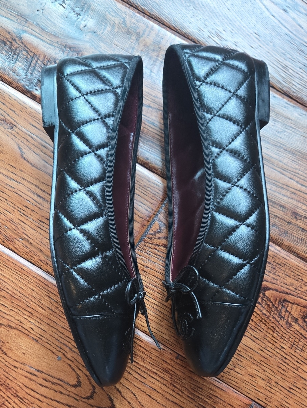 Chanel Black Quilted Leather Ballet Flats - Picture 6 of 9